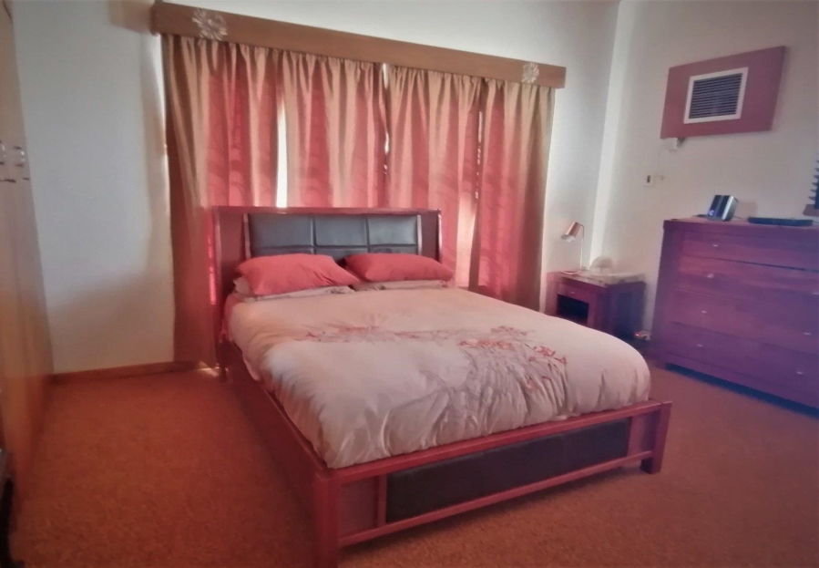 5 Bedroom Property for Sale in Olyfvenhoudtsdrift Northern Cape